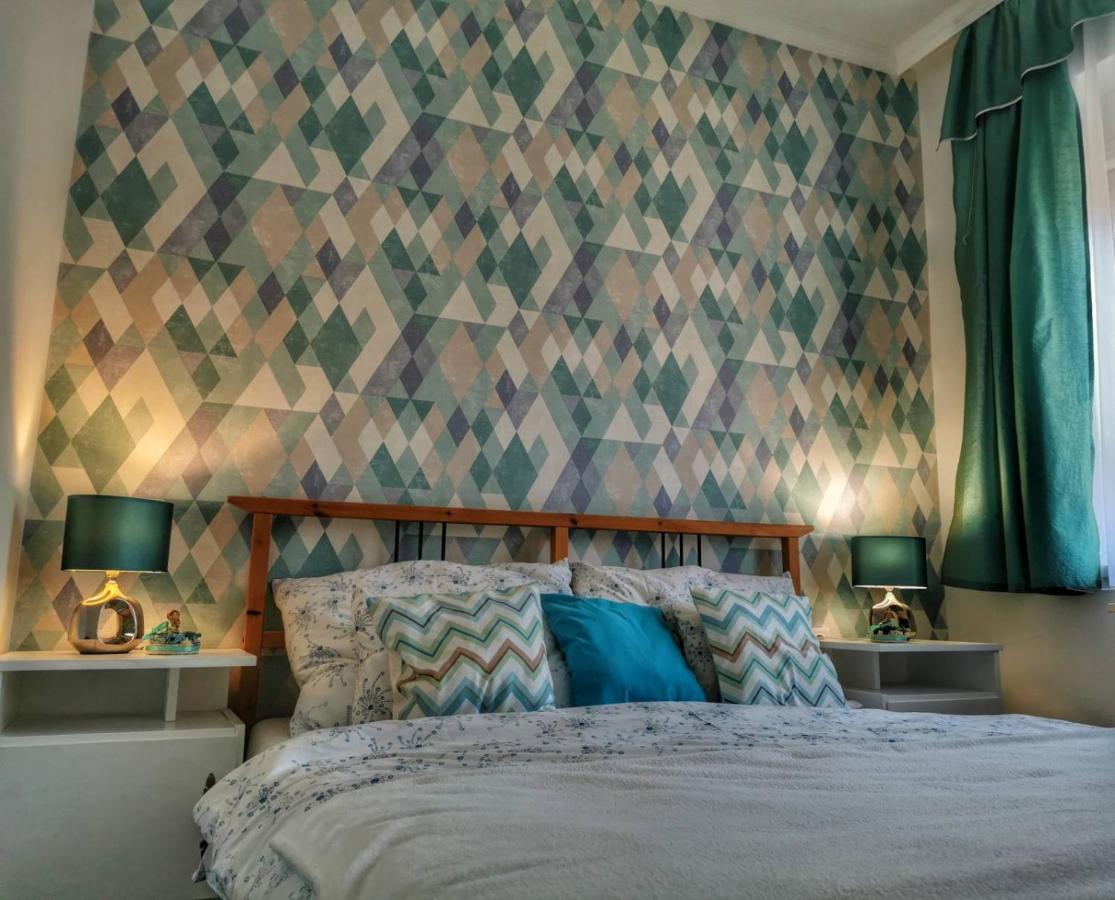 Foglal-Lak Apartman Eger Exteriér fotografie